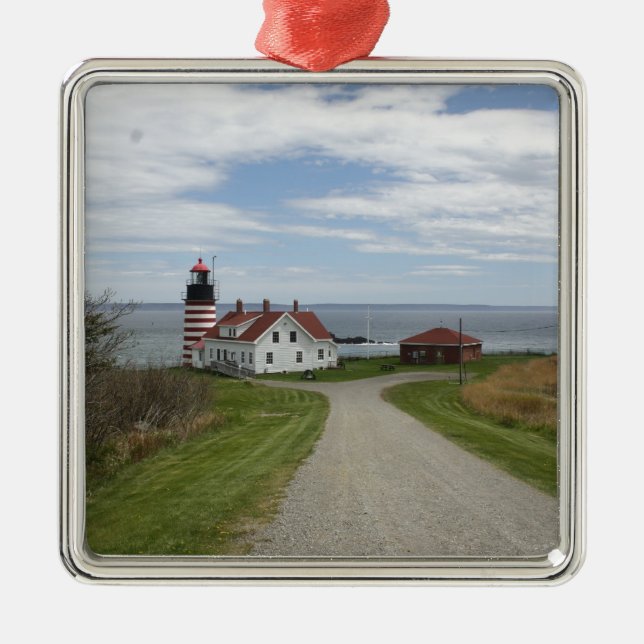 West Quoddy - 4229 Metal Tree Decoration (Front)