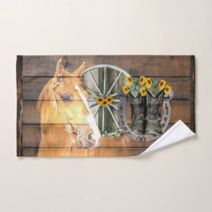 Western Horse Wagon Wheel Horseshoe Cowboy Boots B Bath Towel Set