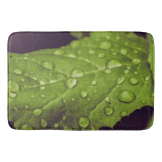Wet leafs bath mat