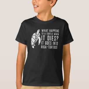 What Happens To A Turtle Lover Turtles Funny Gift T-Shirt