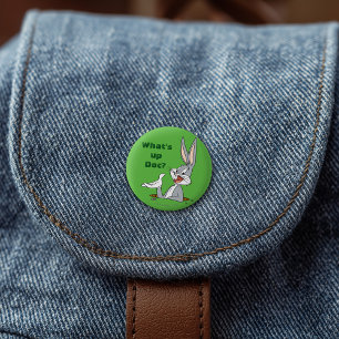 WHAT’S UP DOC?™ BUGS BUNNY™ Rabbit Hole 6 Cm Round Badge