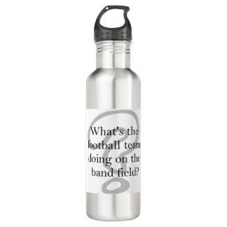 What's the football team doing on the band field 710 ml water bottle