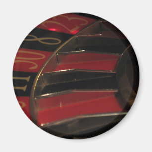 Wheel of fortune magnet