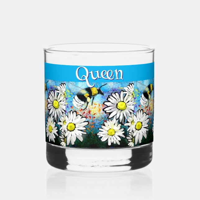 Whimsical Bumble Bee in Daisies Personalised Whiskey Glass (Front)