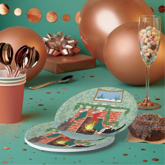 Whimsical Christmas Cat and Stocking Scene Paper Plate (Multi)