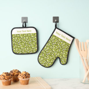 Whimsical Green Polka Dot Doodles Pattern Oven Mitt & Pot Holder Set
