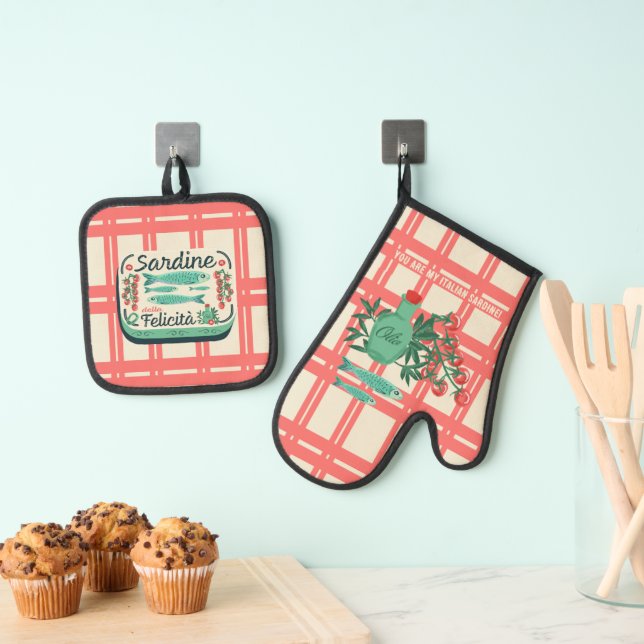 Whimsical Sardine Olive Oil Coral Gingham   Oven Mitt & Pot Holder Set (Insitu(Hanging))