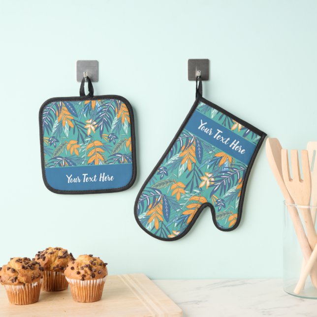 Whimsical Tropical Floral Leaf Print Oven Mitt & Pot Holder Set (Insitu(Hanging))