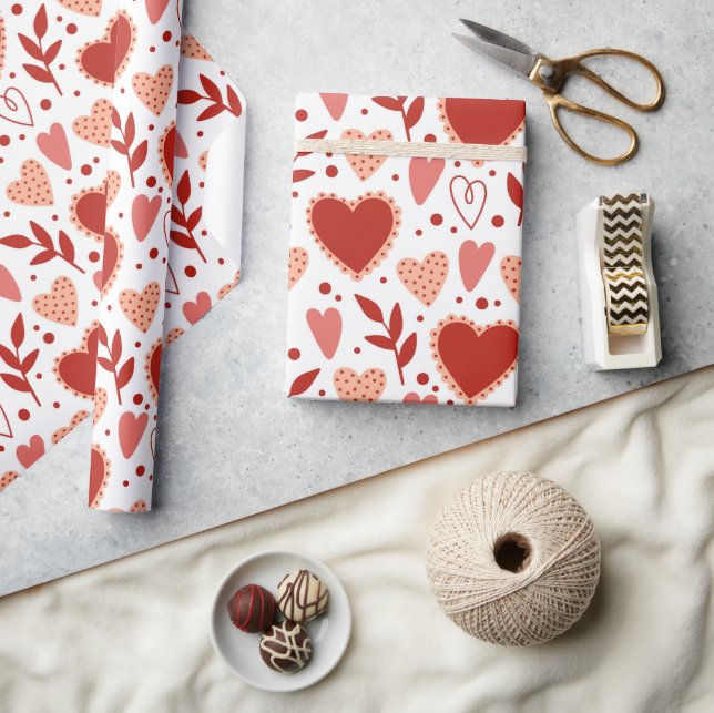 Whimsical Valentine Heart Pattern Wrapping Paper (Crafts)