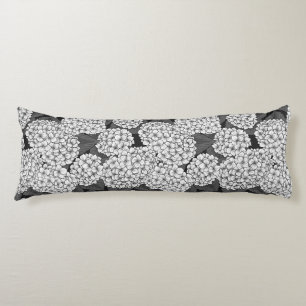 Whit hydrangea body cushion