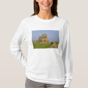 Whitby Abbey, Whitby, North Yorkshire, England T-Shirt