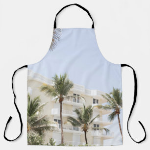 WHITE AND BEIGE BUILDING APRON