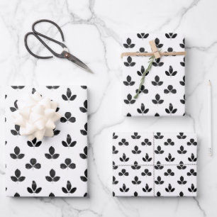 White And Black Clover Wrapping Paper Sheet