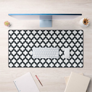 White and Black Trellis, Lattice, Quatrefoil Desk Mat