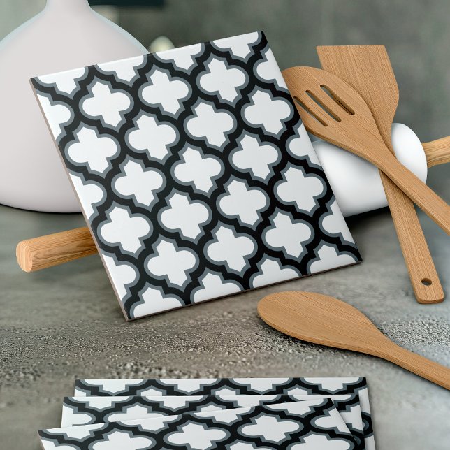 White and Black Trellis, Lattice, Quatrefoil Tile (Creator Uploaded)