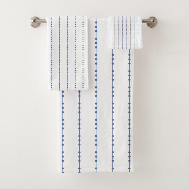 White and Blue Dot Pinstripe Bath Towel Set (Insitu)