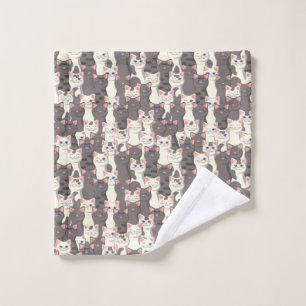White and grey cats pattern wash cloth