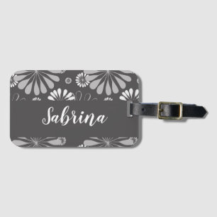 White and grey floral pattern luggage tag