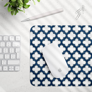 White and Navy Blue Trellis, Lattice, Quatrefoil Mouse Mat