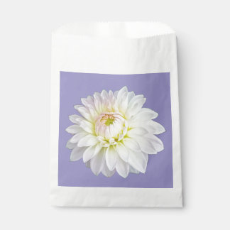 White and pink flower favour bags