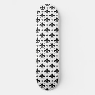 White Background Fleur-de-lis Pattern Design Skateboard
