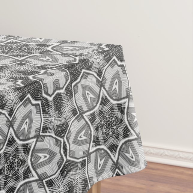 White-black openwork geometric pattern tablecloth (In Situ)