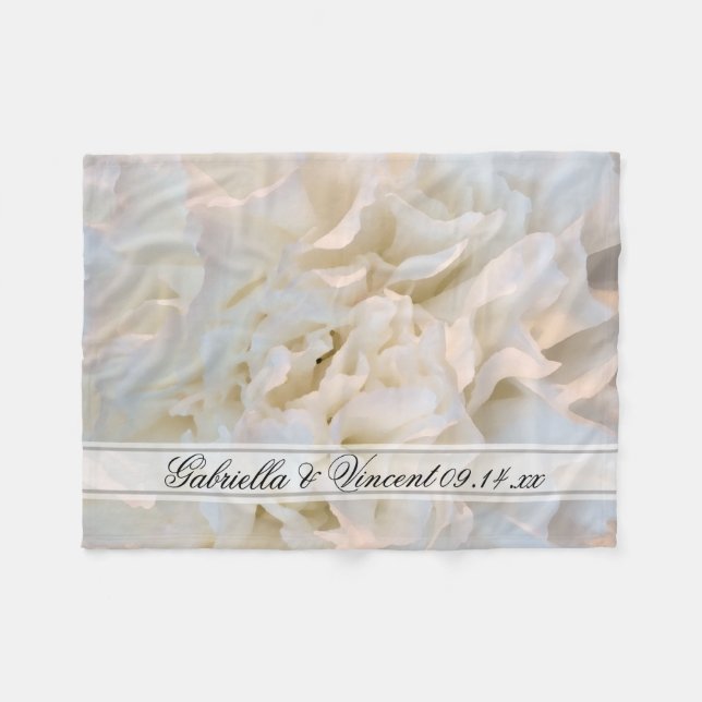 White Carnation Floral Wedding Fleece Blanket (Front (Horizontal))