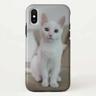 White cat   Zazzle_Growshop. iPhone XS Case