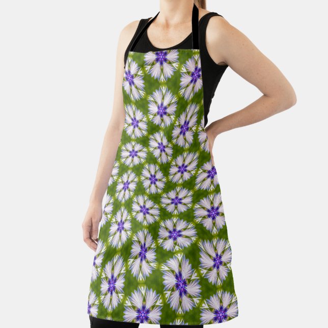 White Cornflowers Pattern Apron (Insitu)