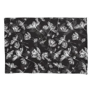 White cosmos flowers: isolated pattern. pillowcase