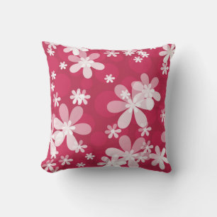 White daisies cushion