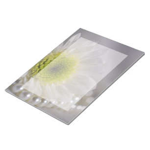 White Daisy and Pearls Wedding Notepad