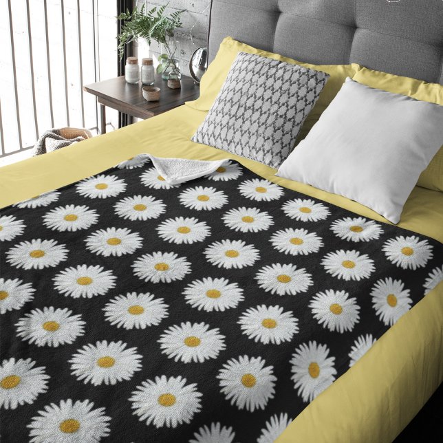 White Daisy Floral Pattern on Black Sherpa Blanket (In Situ Bed)