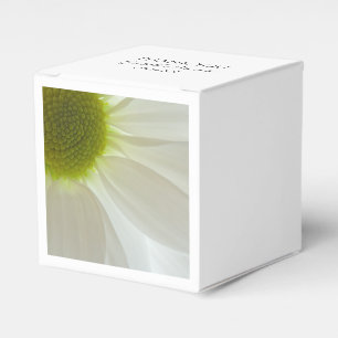 White Daisy Petals Wedding Favour Box