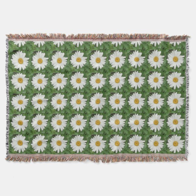 White Daisy Round Throw Blanket (Front)