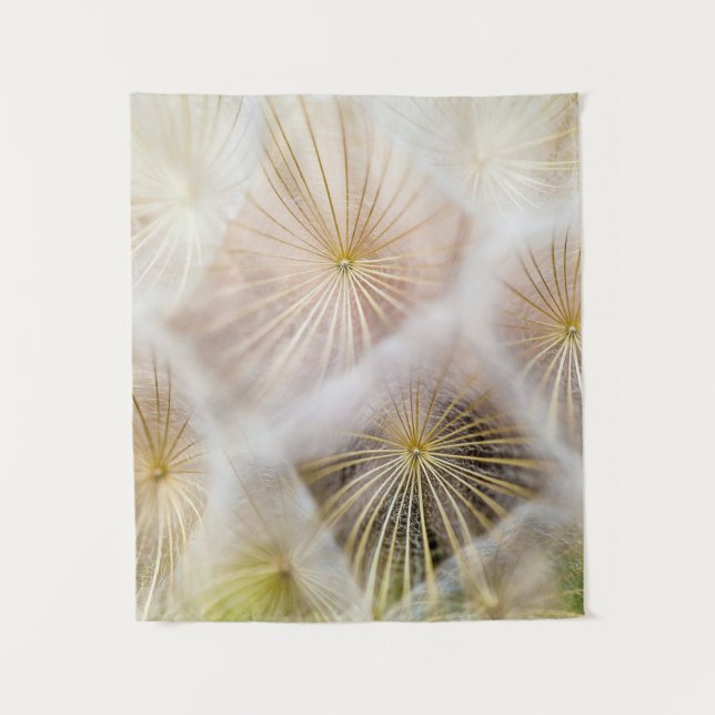 White dandelion flowers tapestry (Front)