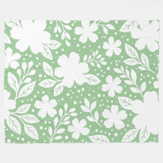 White Floral Design on a Soft Green Background Fleece Blanket