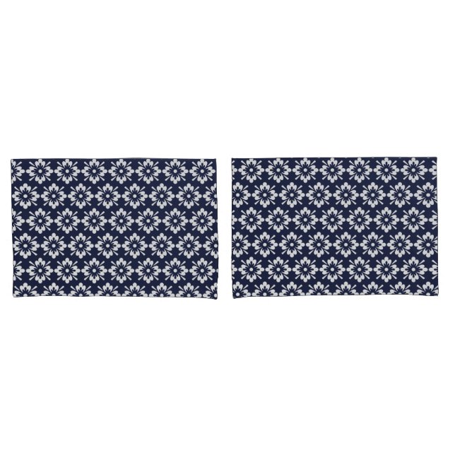 White flowers on midnight blue background pillowcase (Front-Set)