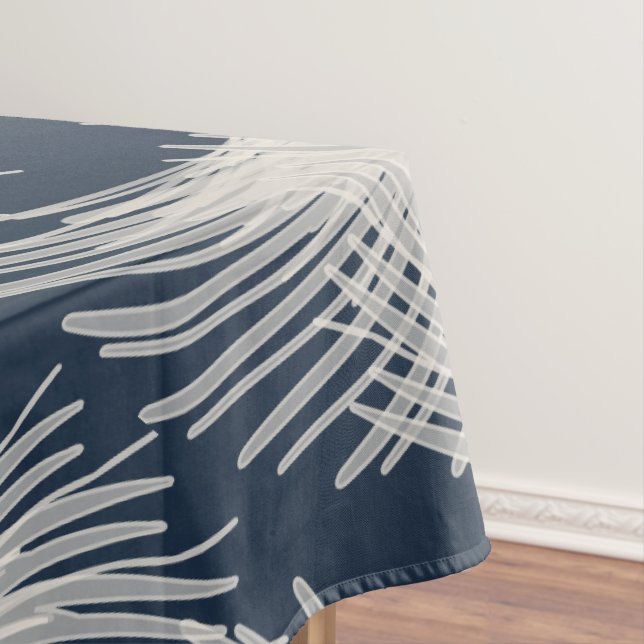 White flying feathers tablecloth (In Situ)