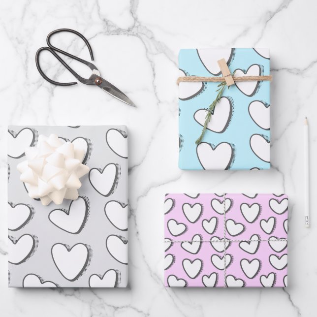 White Heart Pattern Wrapping Paper (Front)