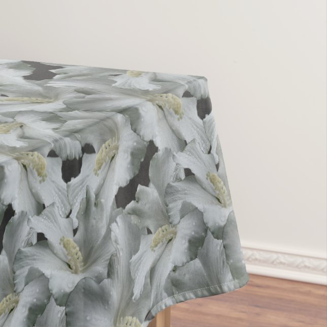 White Hibiscus Flowers Bouquet    Tablecloth (In Situ)