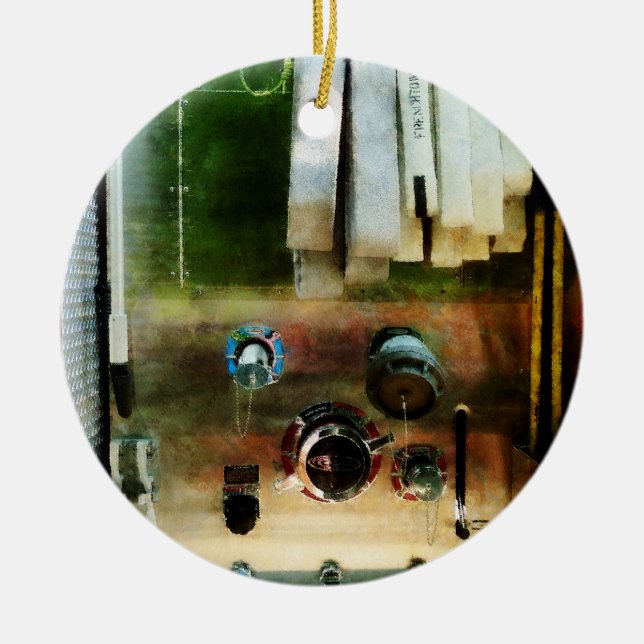 White Hose And Nozzles Ceramic Tree Decoration (Front)