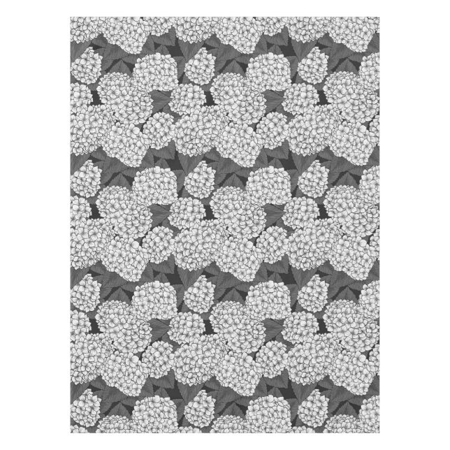 White hydrangea tablecloth (Front)