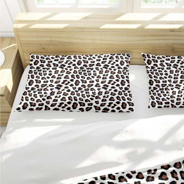 White Leopard Print  Pillowcase (White Leopard Print Pillow Case by Looly Elzayat
)
