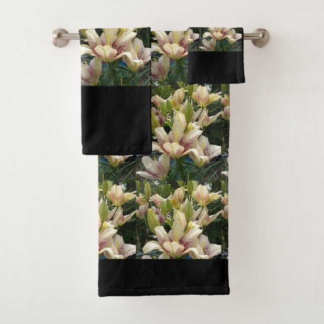  White Lilies Black Trim Towel Set (Insitu)
