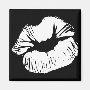 White Lips Magnet
