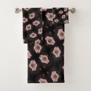 White Morning Glory Flower Close Up Pattern   Bath Towel Set