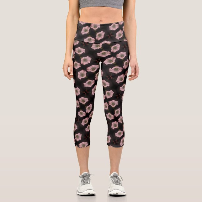 White Morning Glory Flower Close Up Pattern    Capri Leggings (Front)