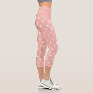 White on pink art-deco pattern capri leggings