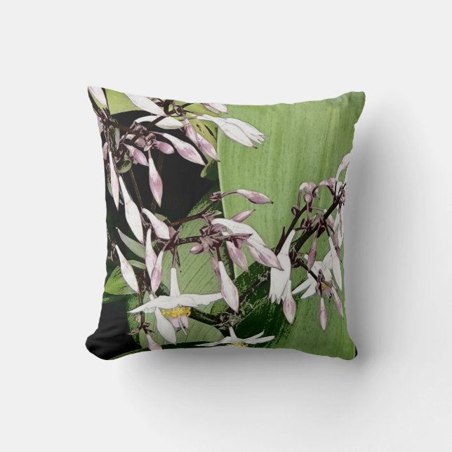 white & pale pink flower cushion (Front)